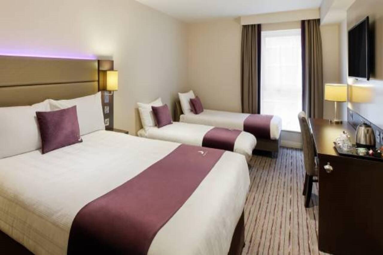 Premier Inn Wirral - Heswall Exterior foto